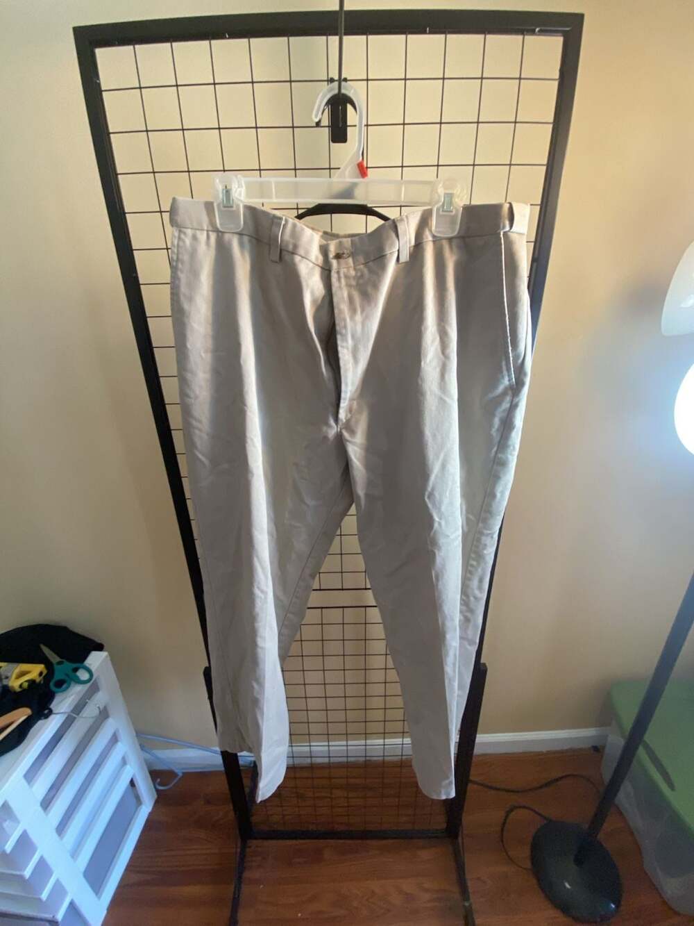 Haggar Pants Size 38X29 Beige Cotton Chino Trousers